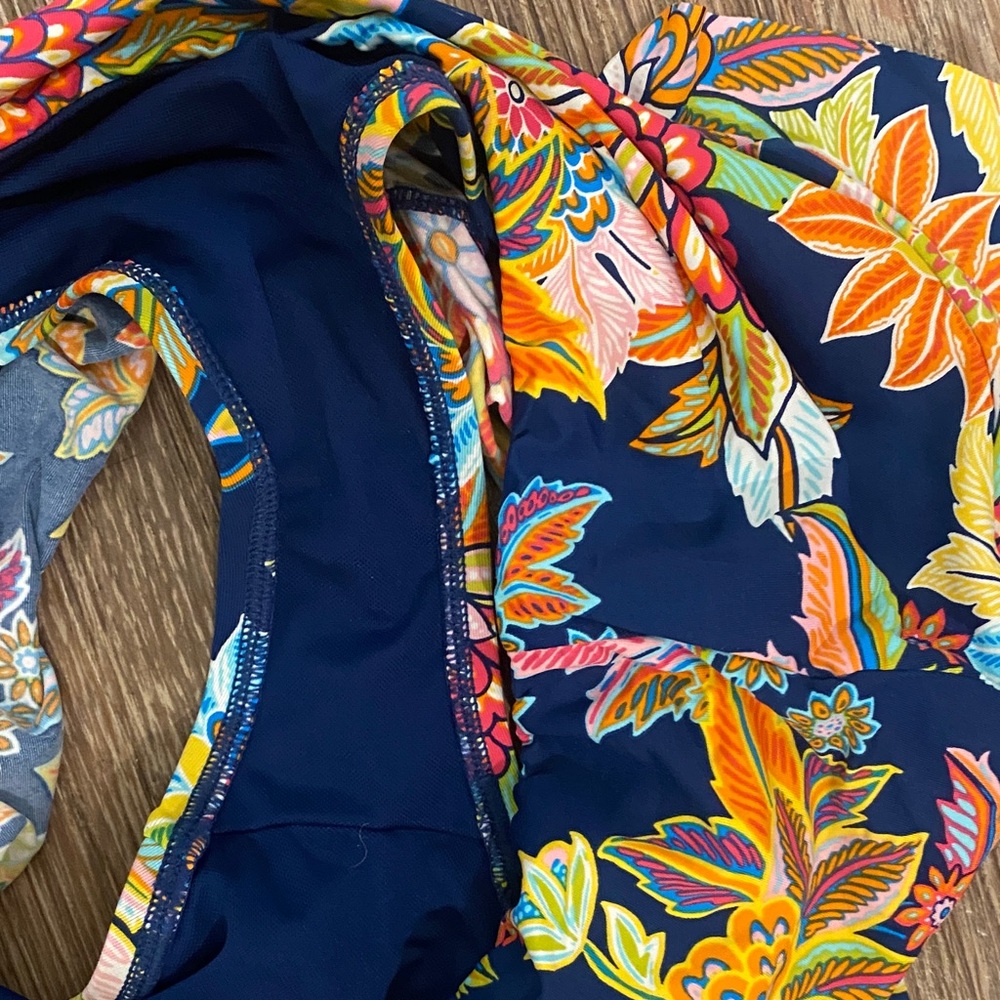 Bleu Rod Beattie Floral Swim Skirt SZ 8- Blue and Multicolor - Picture 4 of 4